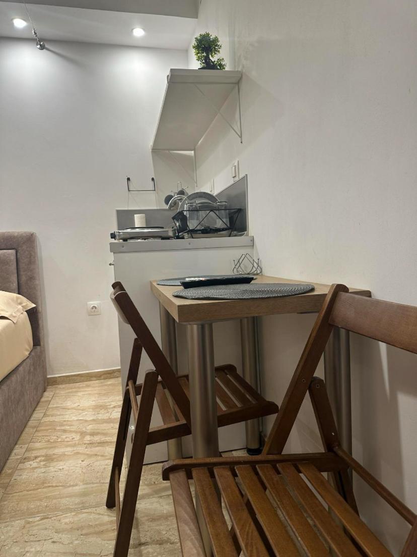 Dimitris Center Apartment Thessaloníki Exteriör bild